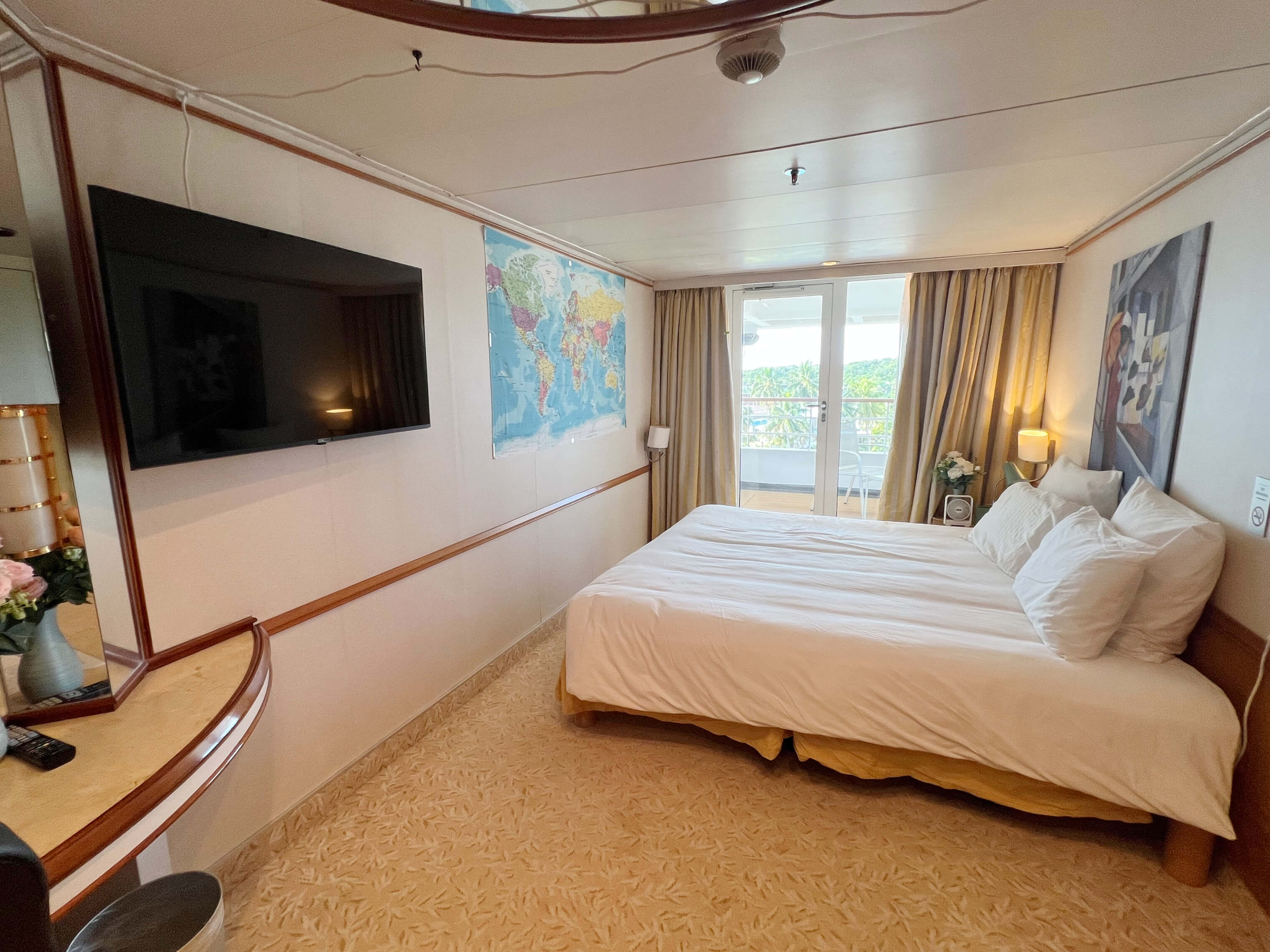 Cabin 7023 Interior